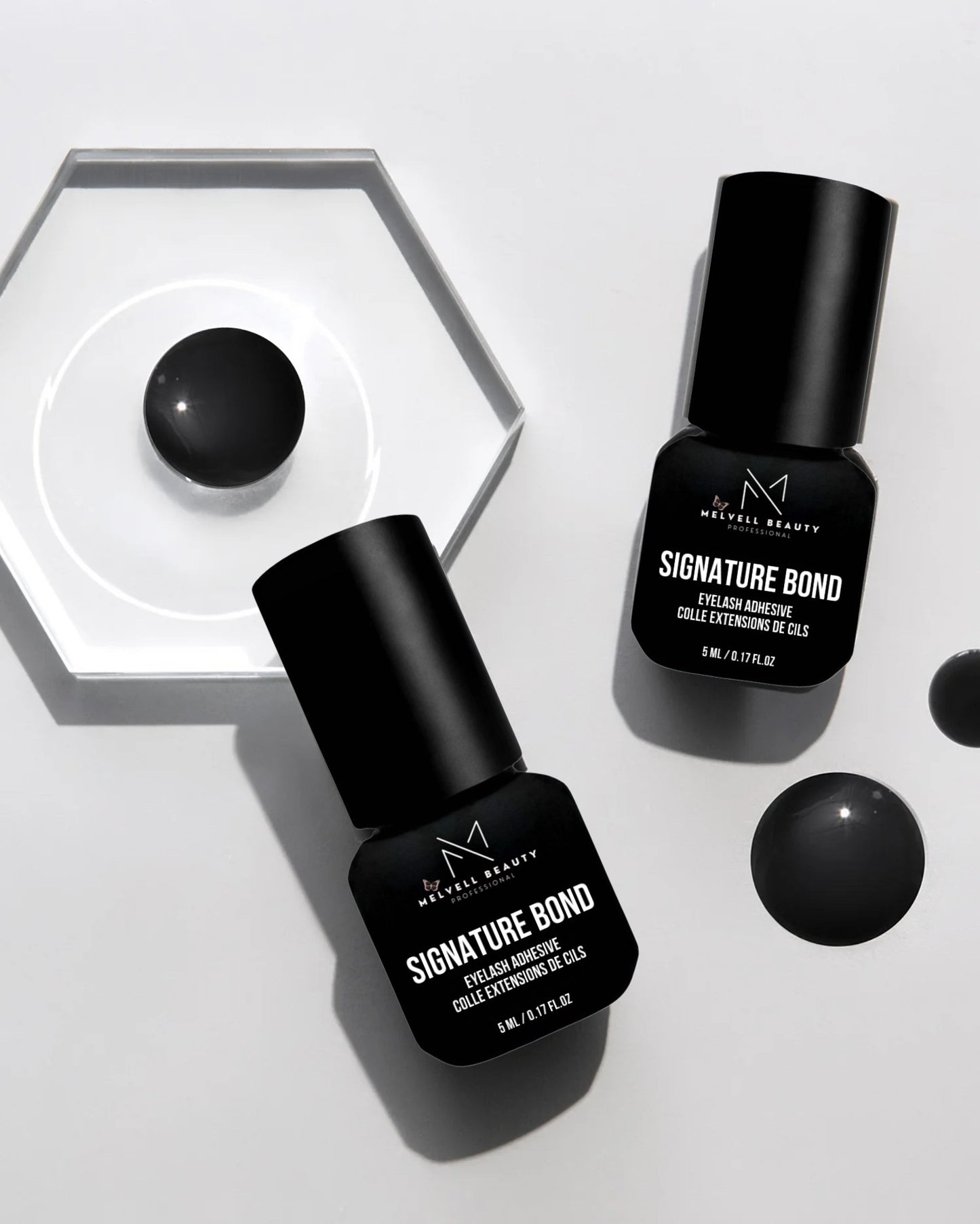 Colle noire extensions de cils Signature Bond pour volume russe et cil à cil